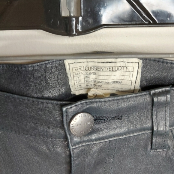 Current/Elliott Black Skinny Pants - Picture 4 of 15